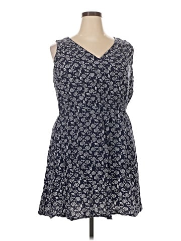 Old Navy Casual Dress (view 1)