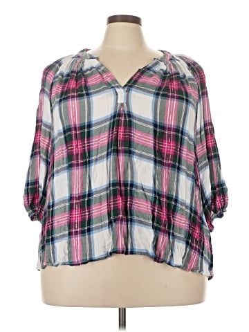 Crown & Ivy 3/4 Sleeve Button-Down Shirt (view 1)