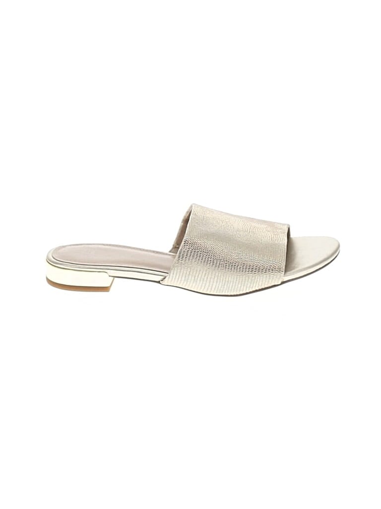 Pre-owned Donald J Pliner Sandals In Ivory