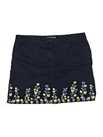 Karen Scott Skort (view 1)