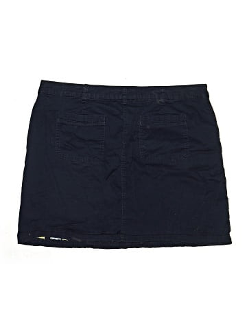 Karen Scott Skort (view 2)