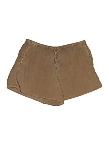 Gap Shorts (view 1)