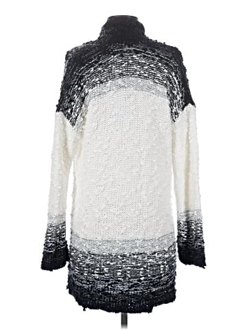 Akemi + Kin Cardigan (view 2)