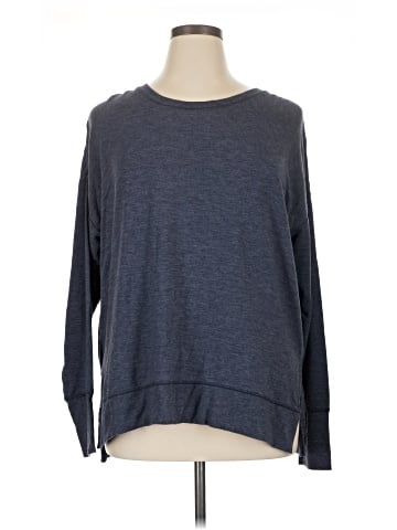 Avia Long Sleeve Top (view 1)