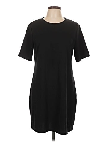 Old Navy Casual Dress (view 1)