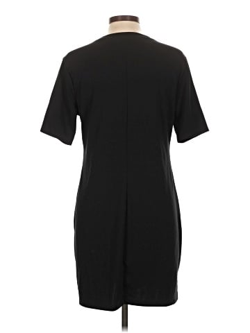 Old Navy Casual Dress (view 2)