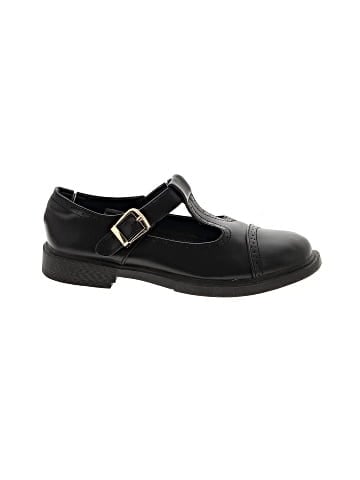 Unbranded Flats (view 1)