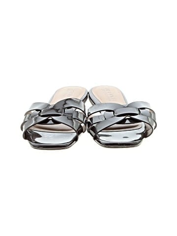 Journee Collection Sandals (view 2)