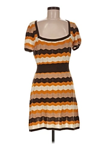 H&M Casual Dress (view 1)