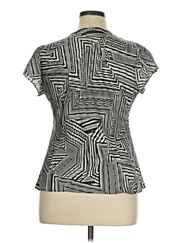 Sunny Leigh Short Sleeve Blouse (view 2)