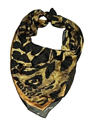 Studio Scarf (view 1)