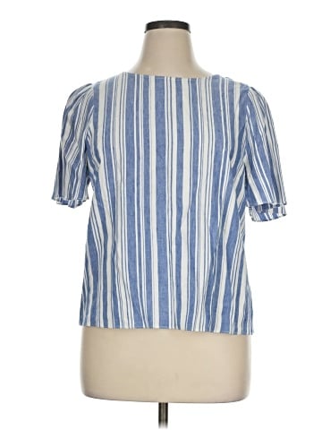 CAbi Short Sleeve T-Shirt (view 1)