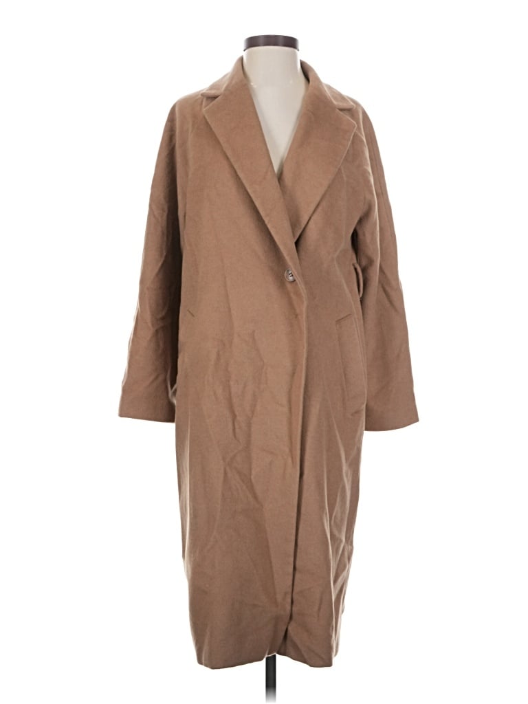 Pre-owned Uniqlo Trenchcoat In Tan