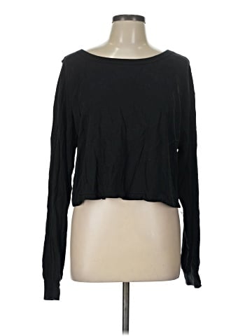 Fabletics Long Sleeve T-Shirt (view 1)