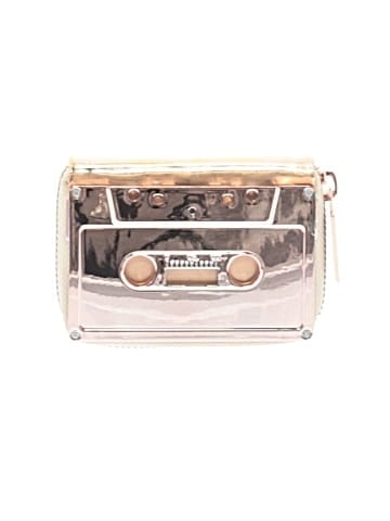 Unbranded Wallet (view 2)