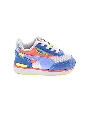 Puma Sneakers (view 1)