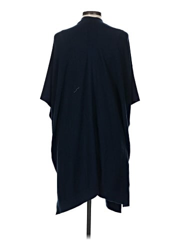 Lululemon Athletica Poncho (view 2)