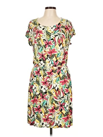 Apt. 9 Casual Dress (view 1)