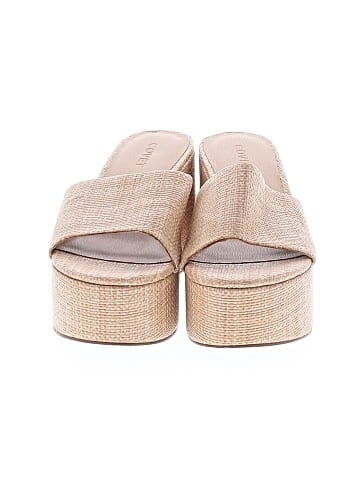 Covet Wedges (view 2)