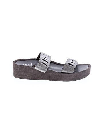 Pedro Garcia Wedges (view 1)