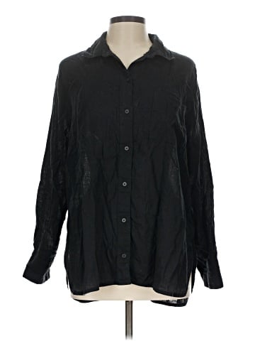 Old Navy Long Sleeve Button-Down Shirt (view 1)