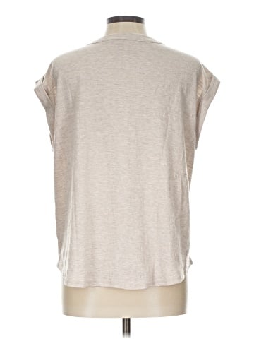 Jane and Delancey Short Sleeve Henley (view 2)