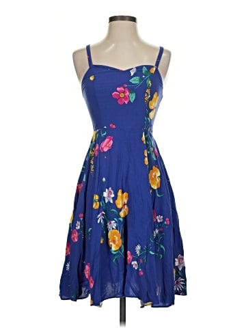 Old Navy Casual Dress (view 1)