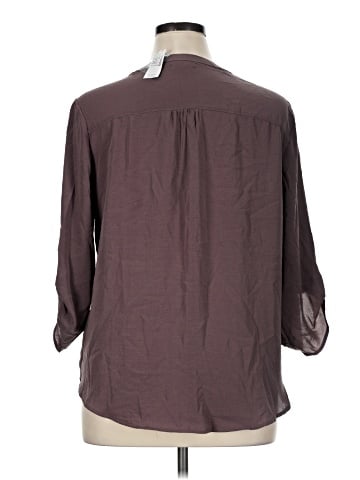 Maurices 3/4 Sleeve Blouse (view 2)