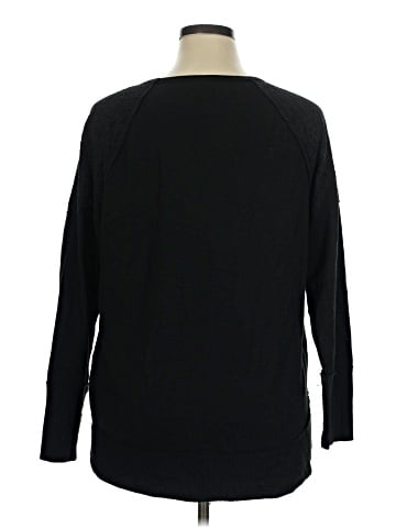 Knox Rose 3/4 Sleeve T-Shirt (view 2)