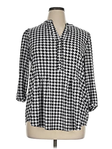 wonderly 3/4 Sleeve Blouse (view 1)