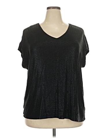 Maurices Short Sleeve T-Shirt (view 1)