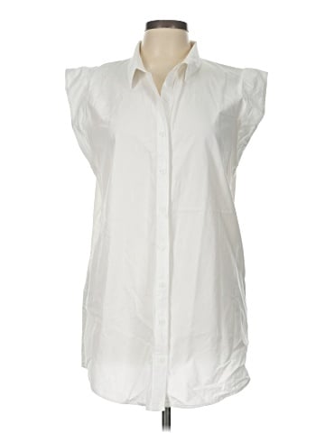 Le Lis Sleeveless Button-Down Shirt (view 1)