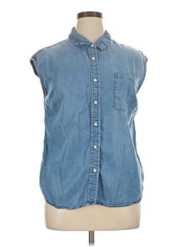 Merona Sleeveless Button-Down Shirt (view 1)