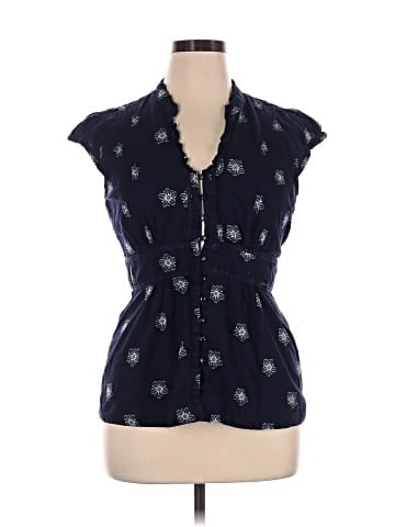 Odille Sleeveless Button Down Shirt