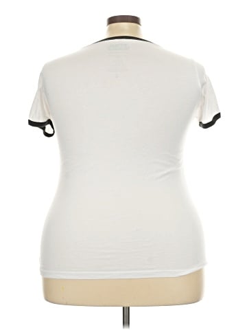 Star Wars Short Sleeve T-Shirt (view 2)