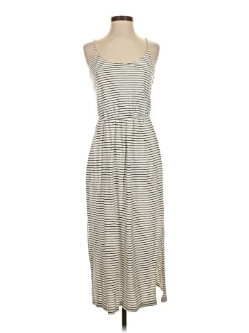Old Navy Casual Dress (view 1)