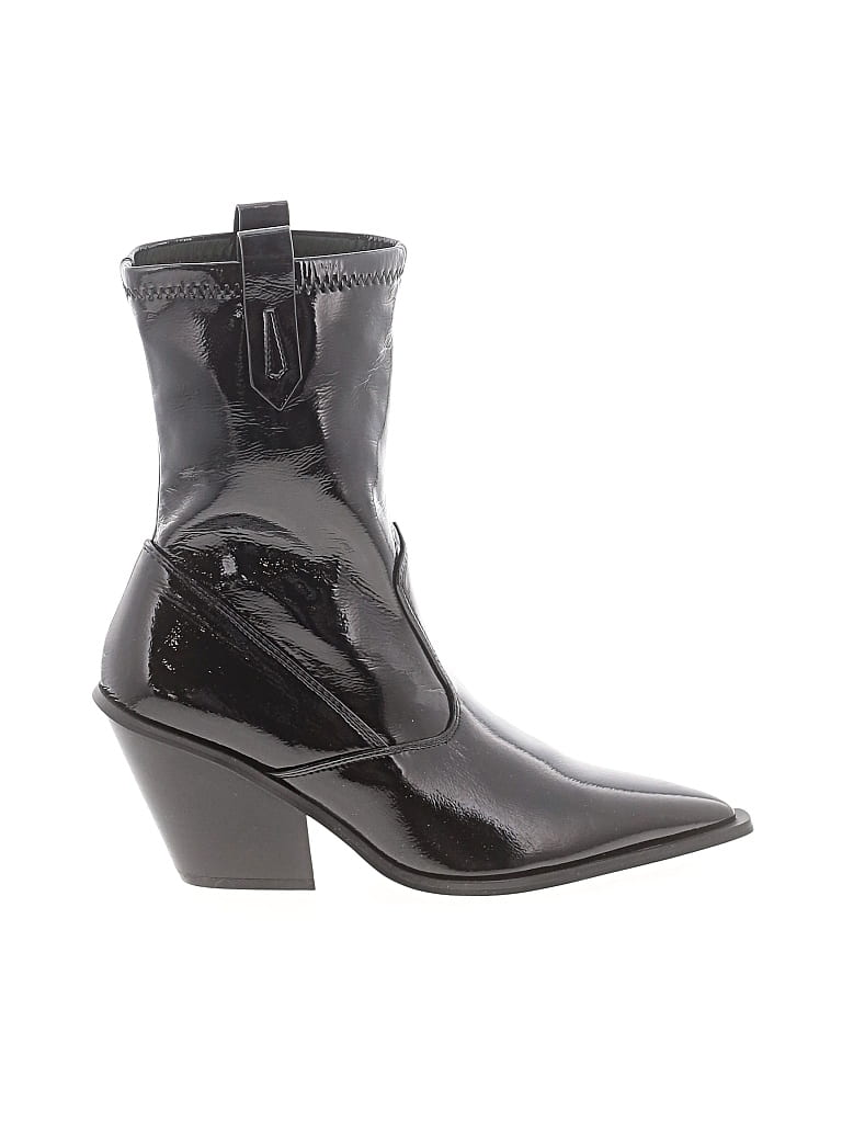 Pre-owned Na-kd Boots In Black
