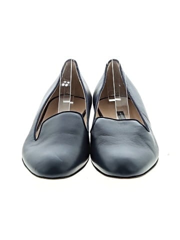 Lafayette 148 New York Flats (view 2)