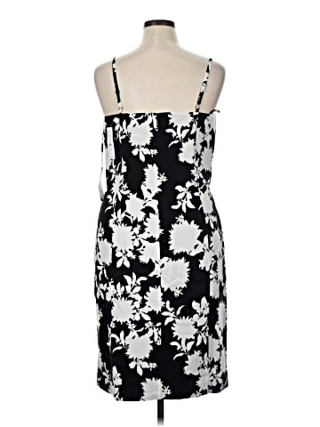 White House Black Market Cocktail Dress (view 2)