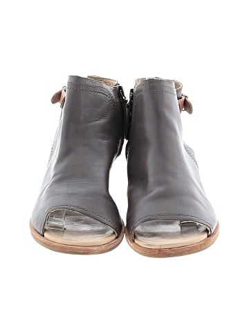 Gee WaWa Sandals (view 2)