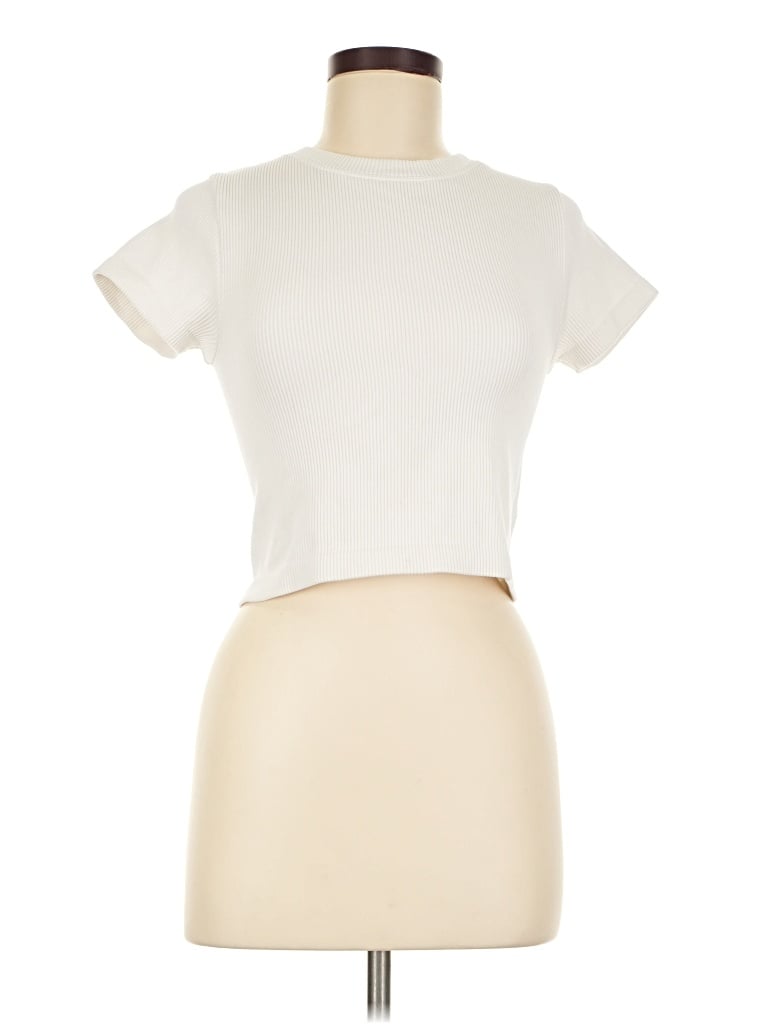 Pre-owned Joylab Short Sleeve Turtleneck In Ivory