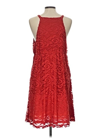 Ann Taylor LOFT Outlet Cocktail Dress (view 2)