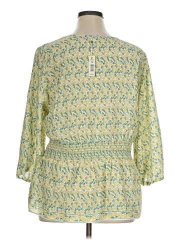 Max Studio 3/4 Sleeve Blouse (view 2)