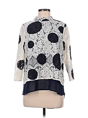 HD in Paris 3/4 Sleeve Blouse (view 1)