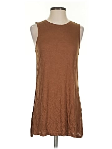 Tresics Sleeveless T-Shirt (view 1)