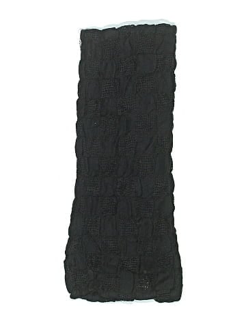 Rubbish Scarf (view 2)