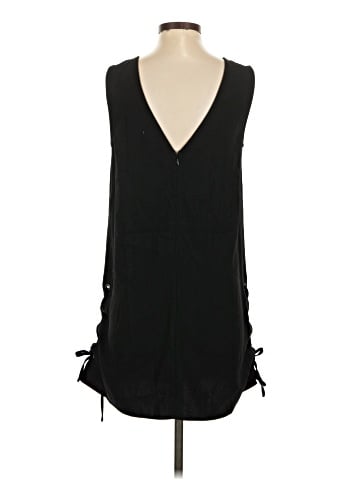 Cupcakes & Cashmere Casual Dress (view 2)