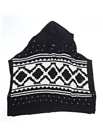Justice Poncho (view 1)