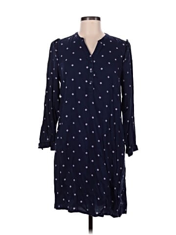 Old Navy Casual Dress (view 1)