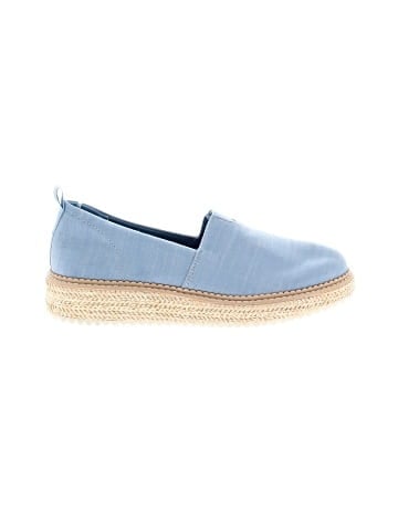Unbranded Flats (view 1)